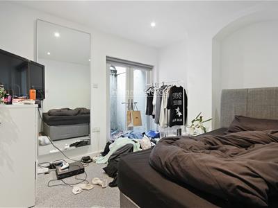 Picture 10